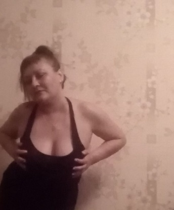 В моих услугах есть все, чтобы расслабиться и насладиться великолепным отдыхом. 🔥 Мои возможности не ограничены - я готова исполнить почти любую фантазию. 💋 Уверю, что ты будешь доволен нашей встречей, ведь мое мастерство и умение угодить тебе на высшем уровне. 😉 Хочешь узнать больше? Смело смотри мои фото и читай отзывы - они подтвердят мою привлекательность и профессионализм. Живу в Москве и готова встретиться с тобой прямо сейчас. 🌟 Не упусти шанс испытать незабываемое удовольствие со мной! 💫 Диана